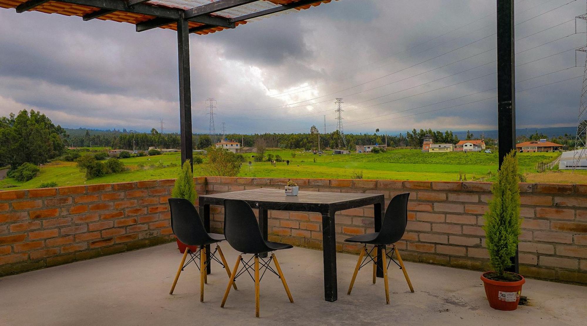 Chasqui Cuscungo Cotopaxi Hostel & Lodge מראה חיצוני תמונה